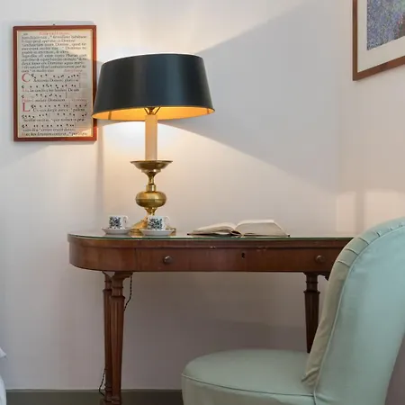 Elegante E Raffinato In Zona Crocetta Apartment