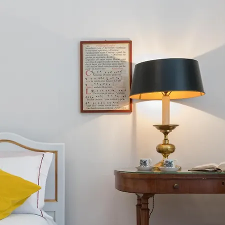 Apartment Elegante E Raffinato In Zona Crocetta By Wonderful Italy
