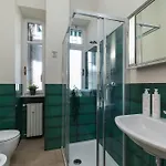 Apartamento Elegante E Raffinato In Zona Crocetta By Wonderful Italy *