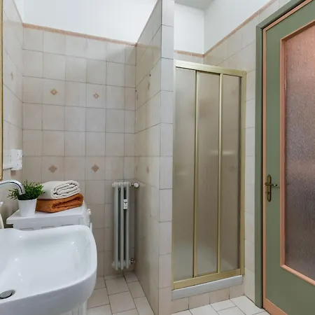 Elegante E Raffinato In Zona Crocetta By Wonderful Italy * トリノ